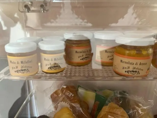 לינה וארוחת בוקר Malvetum Malvito